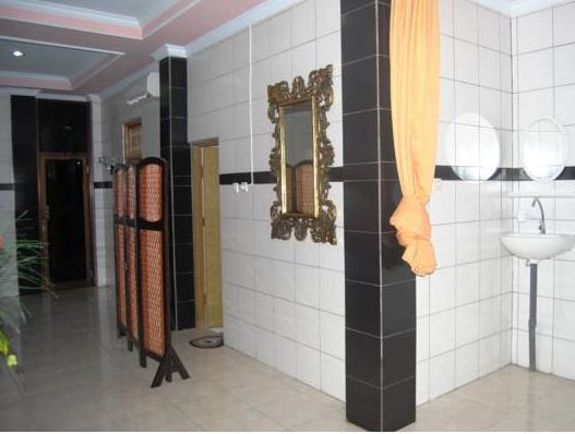 Vaccinated Staff - Oyo 3523 Gong Corner Homestay كوتا المظهر الخارجي الصورة
