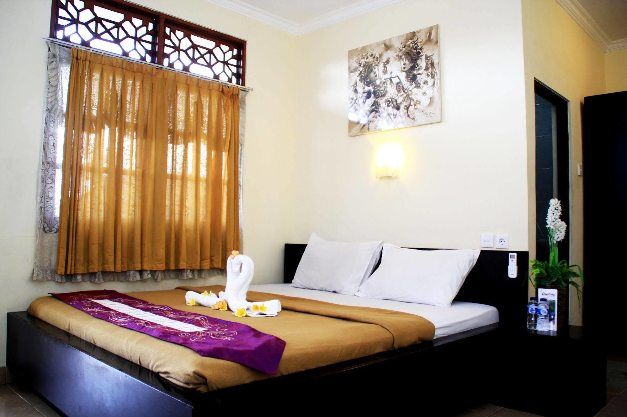 Vaccinated Staff - Oyo 3523 Gong Corner Homestay كوتا المظهر الخارجي الصورة